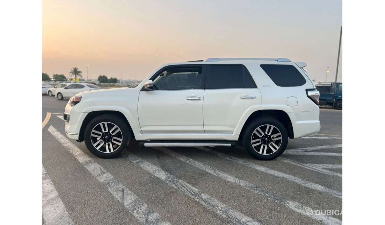 تويوتا 4Runner 2016 TOYOTA 4RUNNER LIMITED // 154 k mileage // FULL OPTION // SUNROOF // LEATHER SEATS // REAR CAME