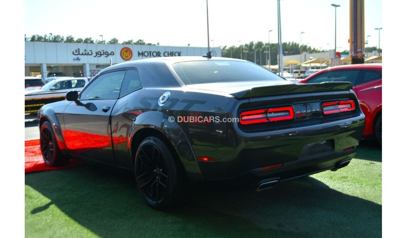 Dodge Challenger SXT 3.6L