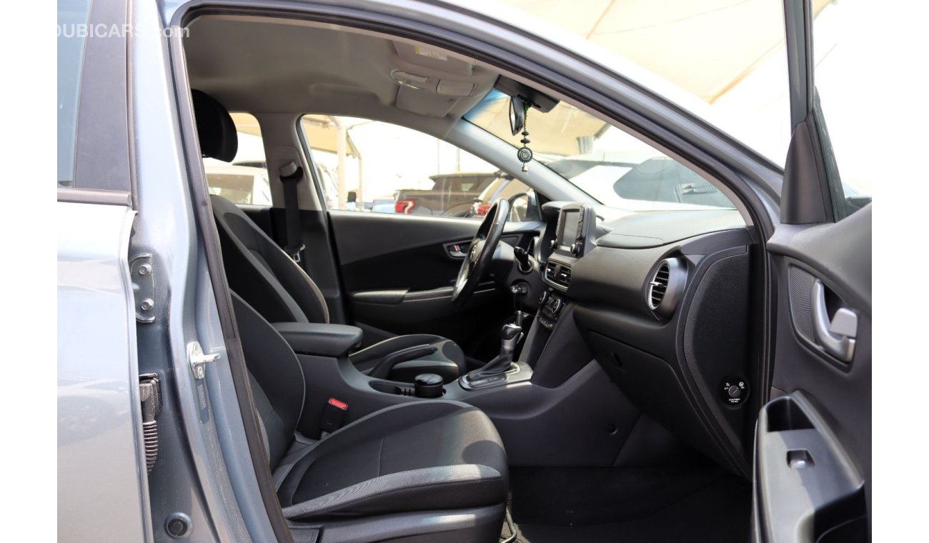 Hyundai Kona GLS ACCIDENTS FREE - GCC - PERFECT CONDITION INSIDE OUT - 2000 CC