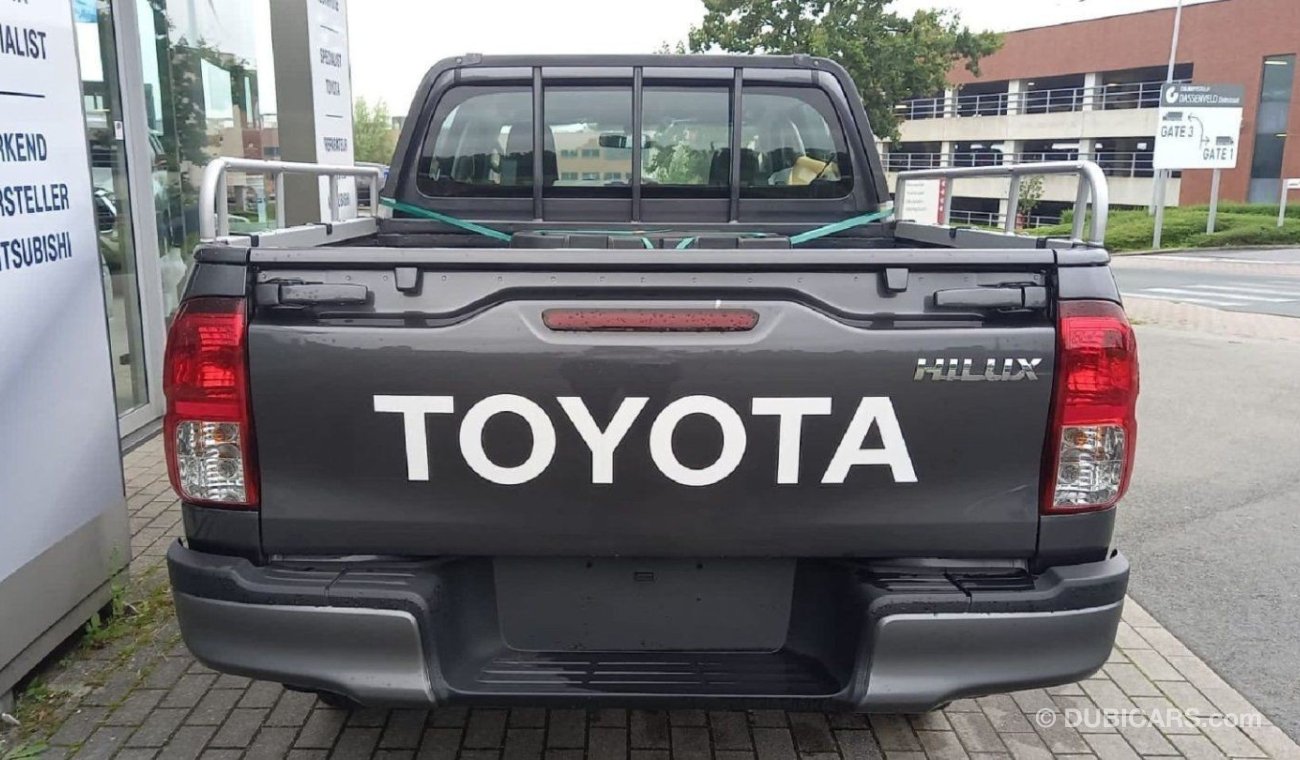 Toyota Hilux TOYOTA HILUX 3.0L DIESEL STANDARD 2023