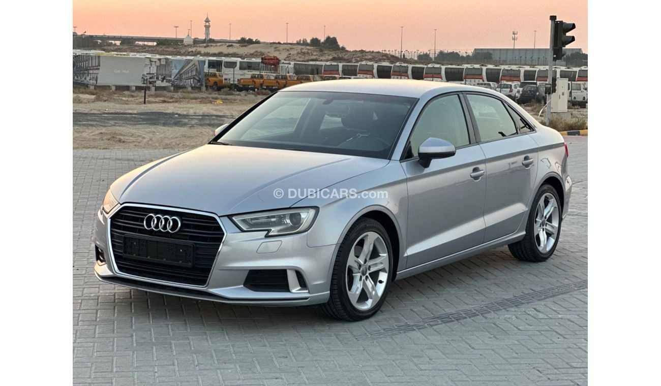 أودي A3 30 TFSI 1.0L MODEL 2017 GCC PERFECT CONDITION INSIDE AND OUTSIDE