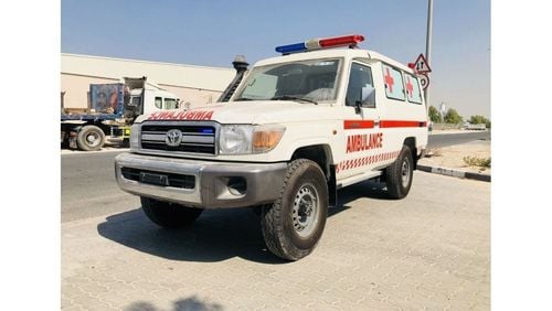 Toyota Land Cruiser Hard Top TOYOTA LAND CRUISER 4.0 V6 PETROL WITH BASIC LIFE SUPPORT AMBULANCE 2023 MODEL