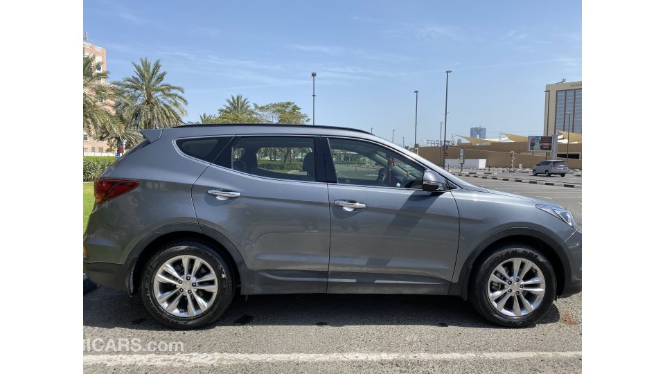 Hyundai Santa Fe HYUNDAI SANTA FE 2.4GDI GL 7S 4X4 2018 ...