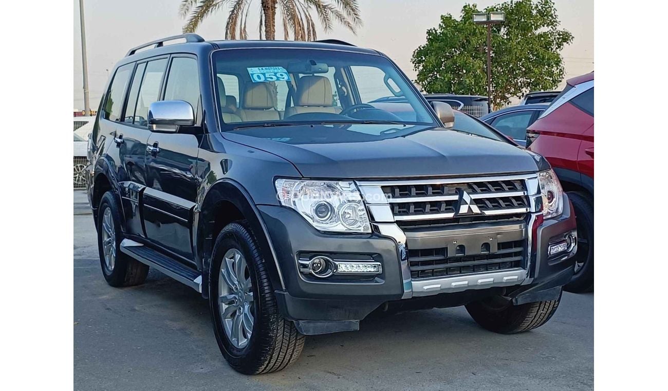 Mitsubishi Pajero GLS/ 3.8 V6 4WD/SUNROOF/LEATHER ELECTRIC  SEATS/  DIFFLOCK/ FULL OPTION/ LOT#17287