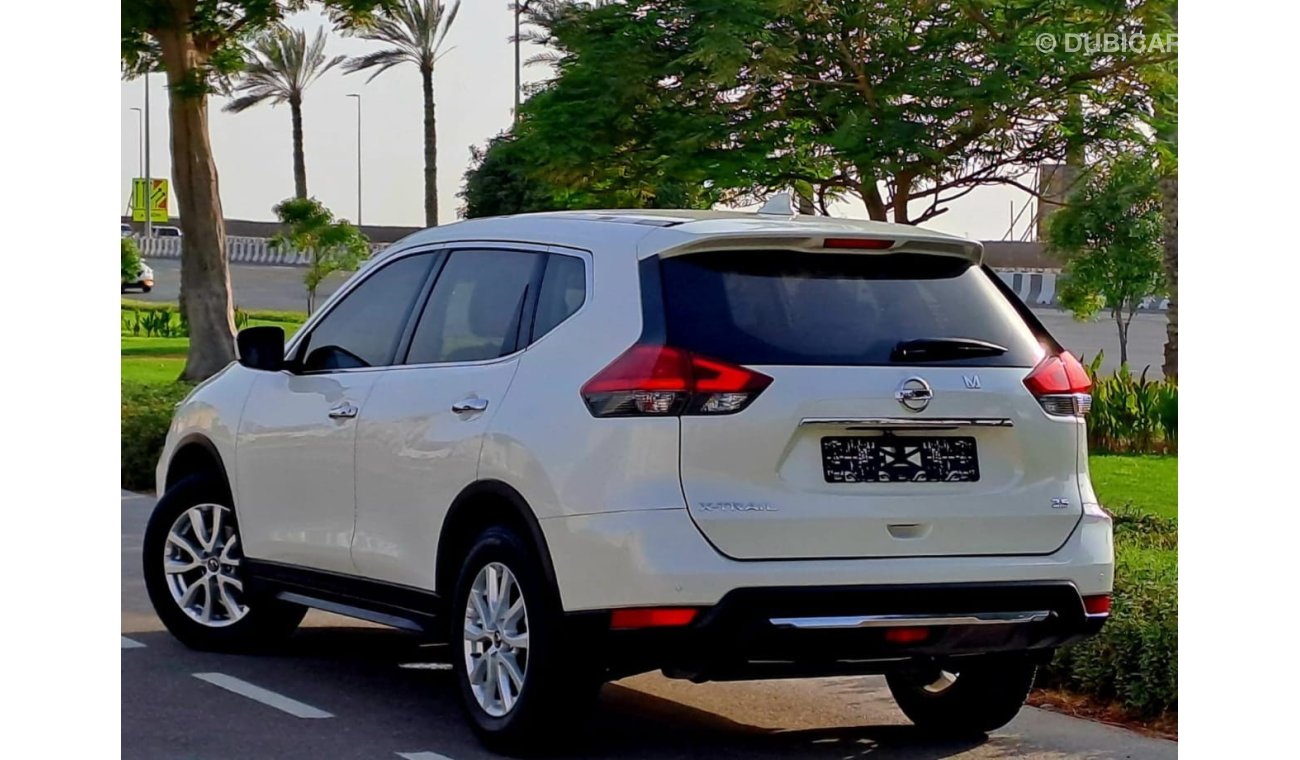 Nissan X-Trail S 2018 GCC 2.5L (950/-Monthly)