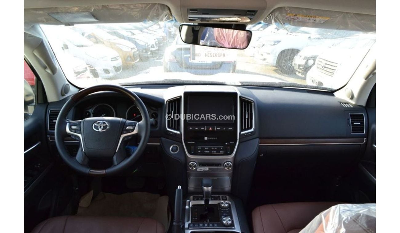 تويوتا لاند كروزر TOYOTA LAND CRUISER VXR V8 4.5L DIESEL// EXECUTIVE LOUNGE //// MODEL 2020 NEW /// SPECIAL OFFER ///