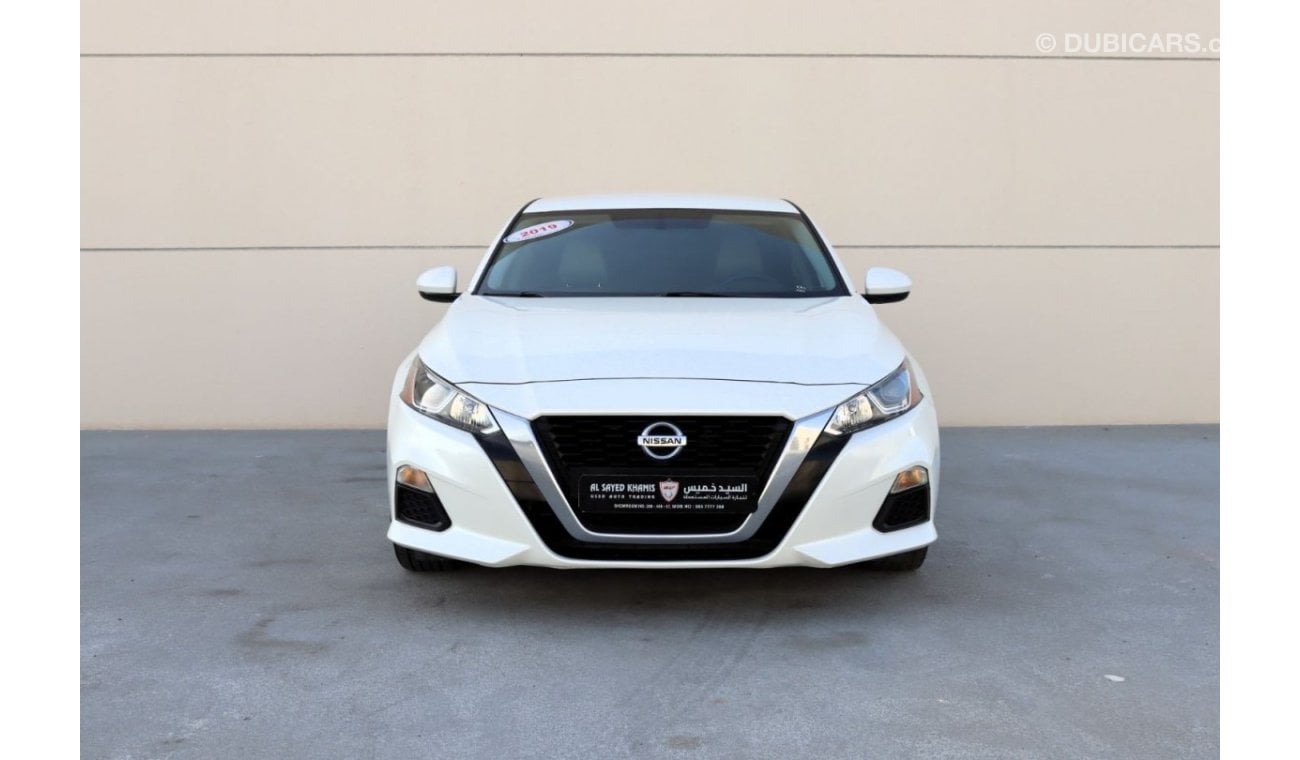 Nissan Altima SL ACCIDENTS FREE - GCC - MID OPTION - PERFECT CONDITION INSIDE OUT