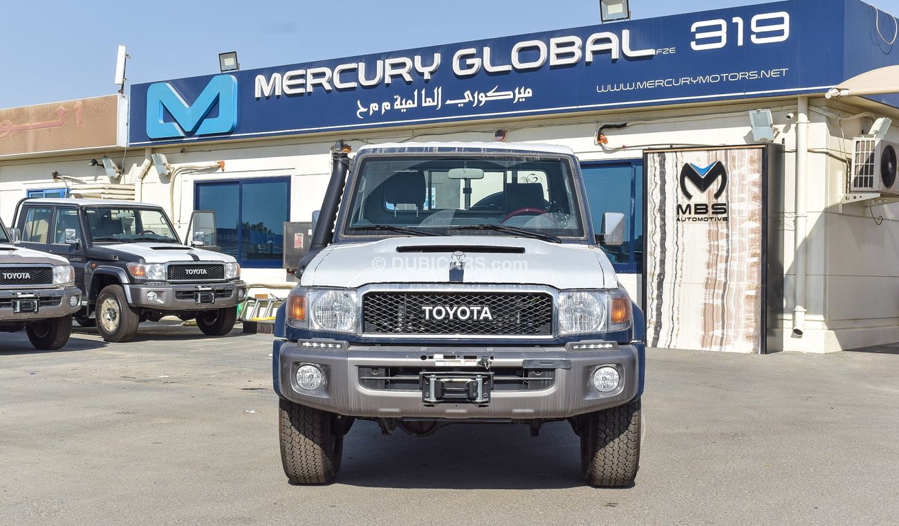 Toyota Land Cruiser Pick Up LX V8 4.5L