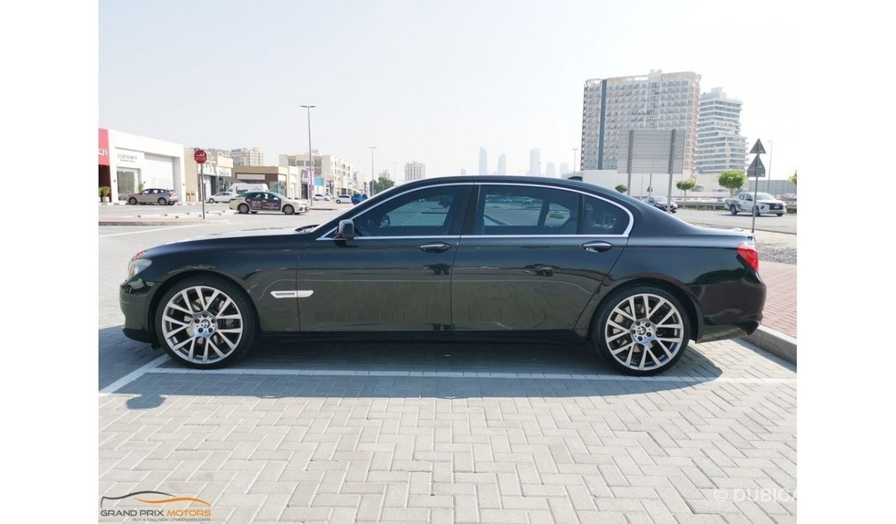 BMW 750Li Executive BMW 750Li V8 4.4 2012 Model GCC Specs With Partial Service History In Perfect Condition  M