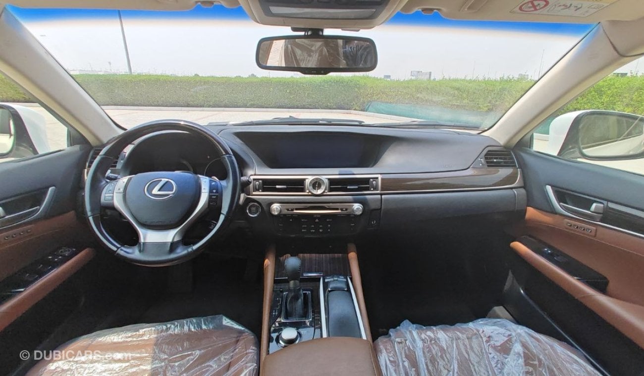 لكزس GS 350 Lexus Gs 350 Model 2014