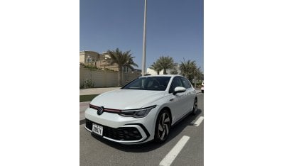 فولكس واجن جولف GTI