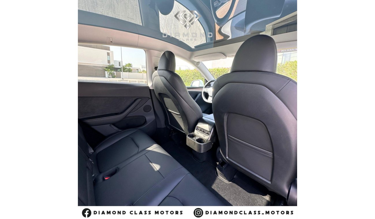 Tesla Model Y Tesla Model Y  Auto Pilot  2023 GCC 3,400 KM 169,000 AED Under Warranty from Tesla  Additional acces