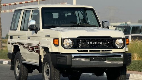 تويوتا لاند كروزر 70 TOYOTA LANDCRUISER 76 4.0L V6 PETROL GRADE E MANUAL