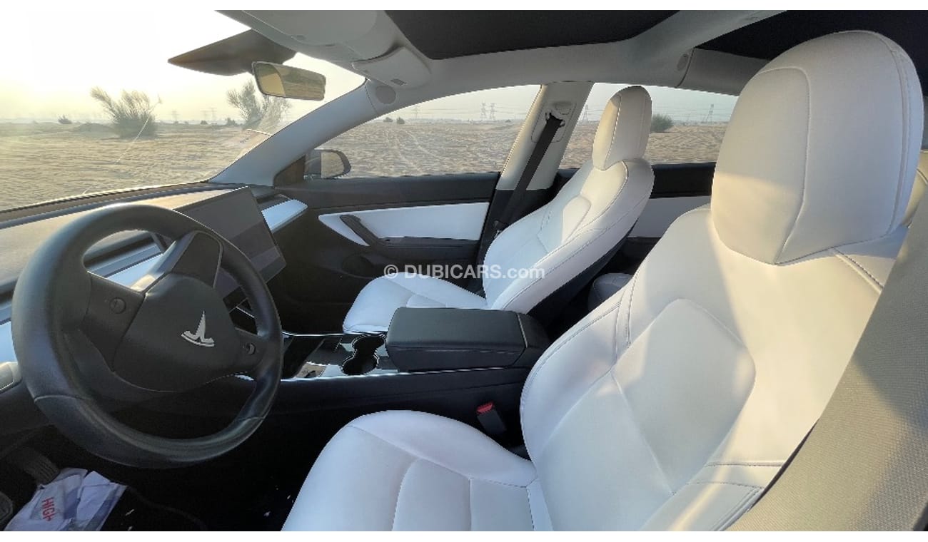 Tesla Model 3 Top of the line trim with all features Tesla Model 3 has very low mileage and clean usage.