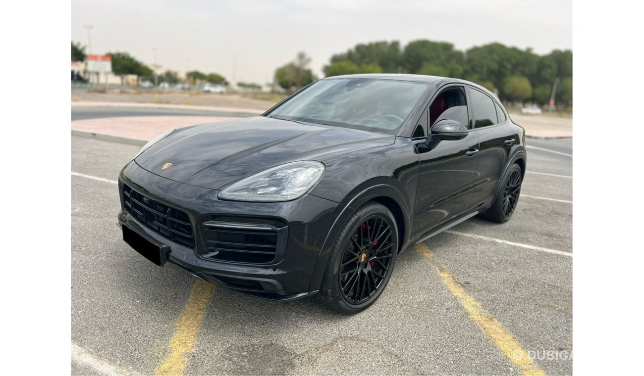 Porsche Cayenne GTS 2021 PORCSHE CAYENNE GTS // GCC SPEC // 52300 KM - CLEAN TITLE - ACCIDENT FREE