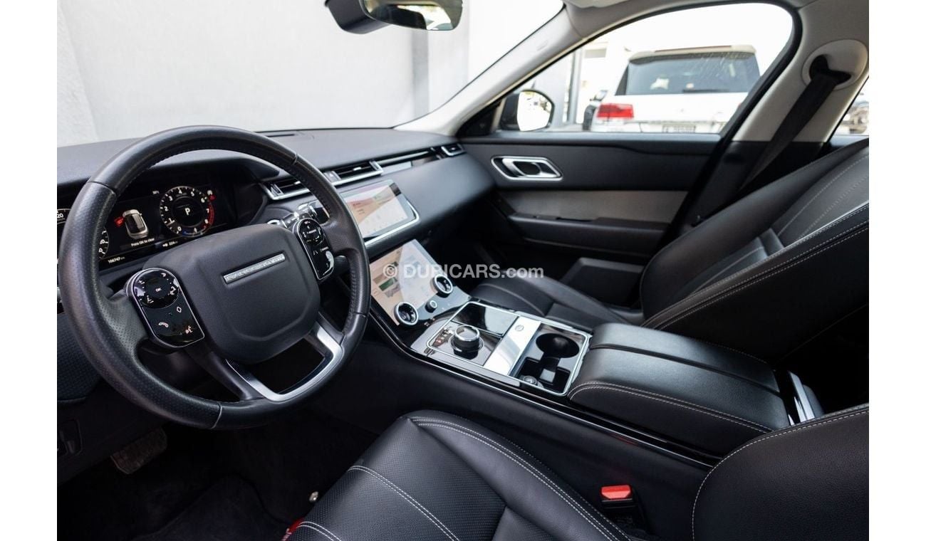 لاند روفر رينج روفر فيلار P250 2.0L (246 HP) Range Rover Velar P250 S 2019 GCC under Warranty with Flexible Down-Payment.