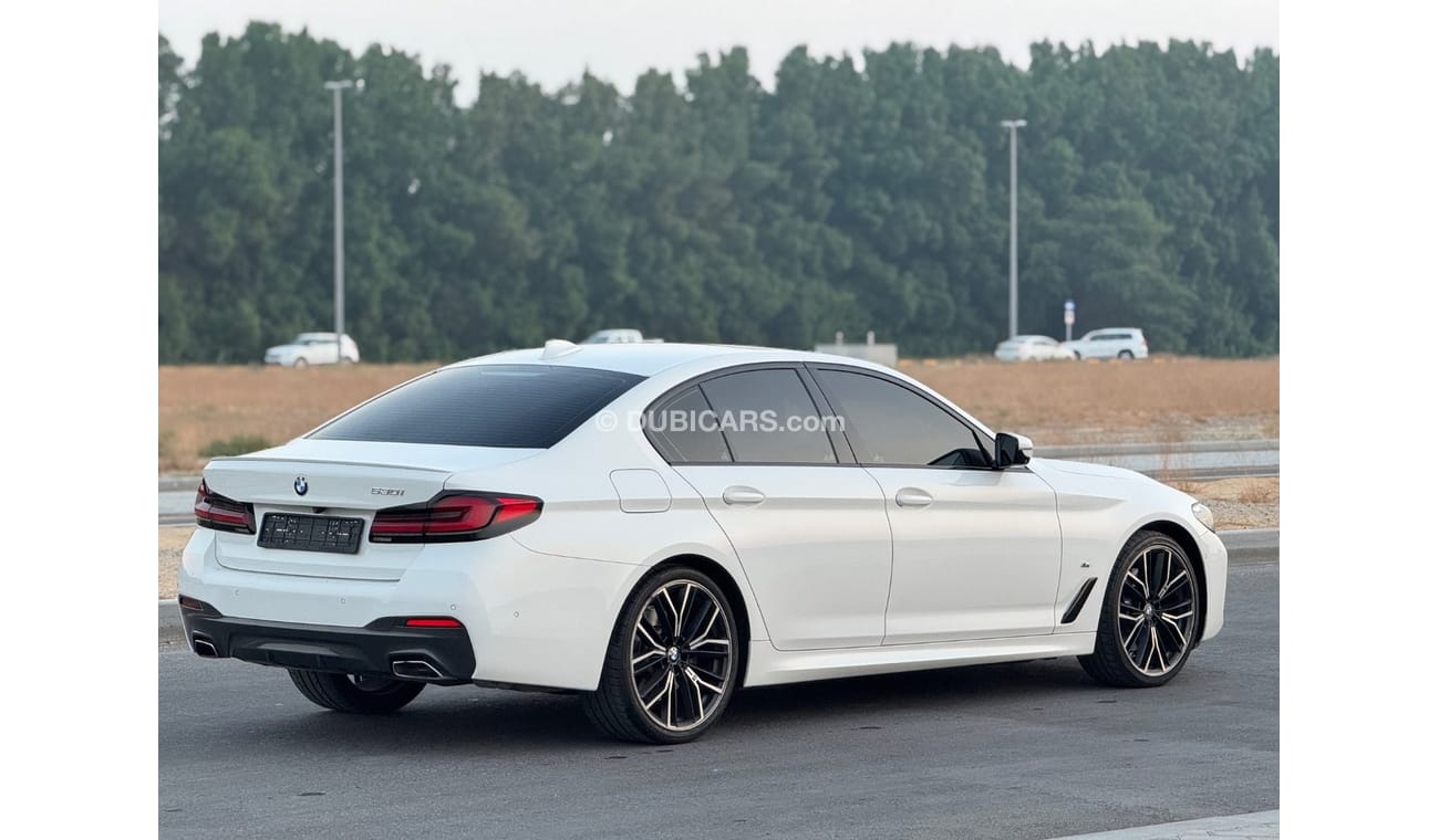 بي أم دبليو 530i Luxury M Sport Package 2.0L