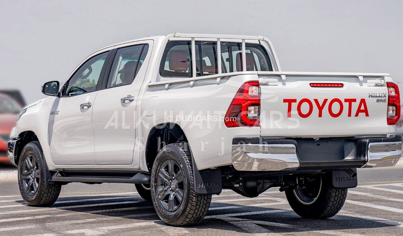 تويوتا هيلوكس TOYOTA HILUX DC 2.7P MT 4X4 P.WINDOW MY2023