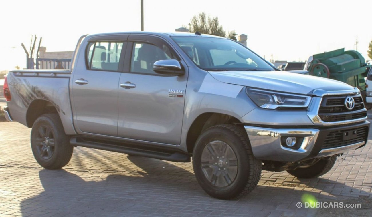 تويوتا هيلوكس HILUX 2.4L SR5 DIESEL MT