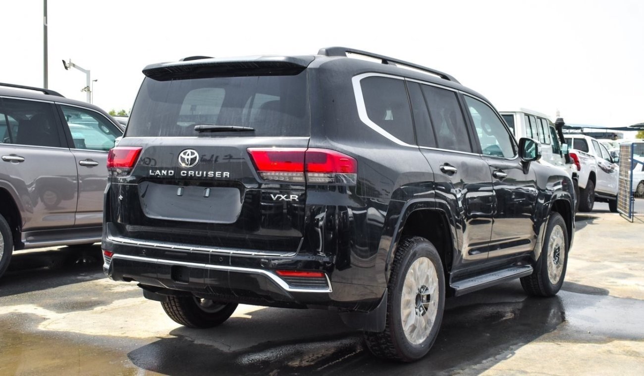 تويوتا لاند كروزر Toyota land cruiser VXR 3.5L petrol MY 2024