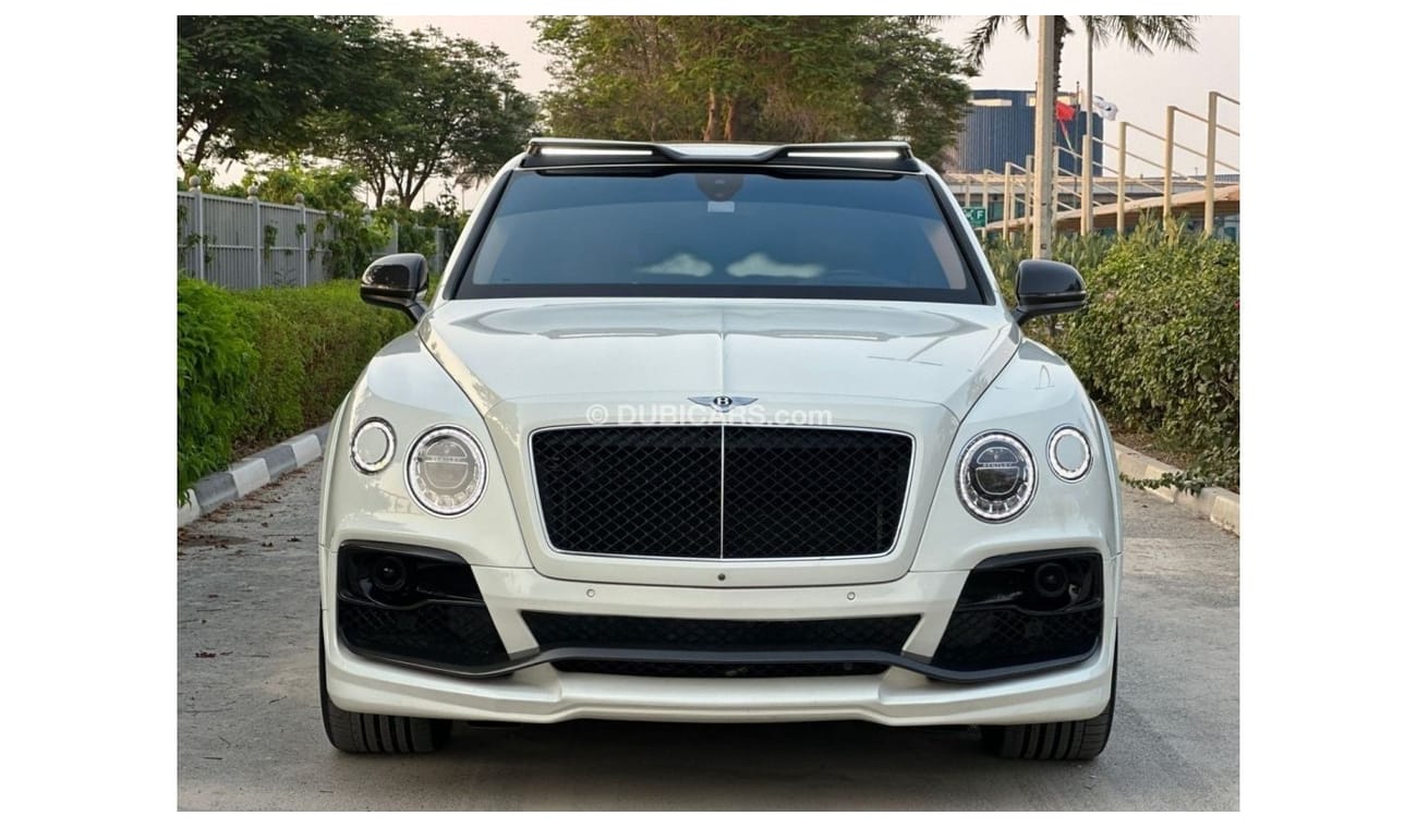 بنتلي بينتايجا BENTLEY BENTAYGA FIRST EDITION W12 FULL OPTIONS STARTECH PERFORMANCE 710 HP MODEL 2017 KM 68000