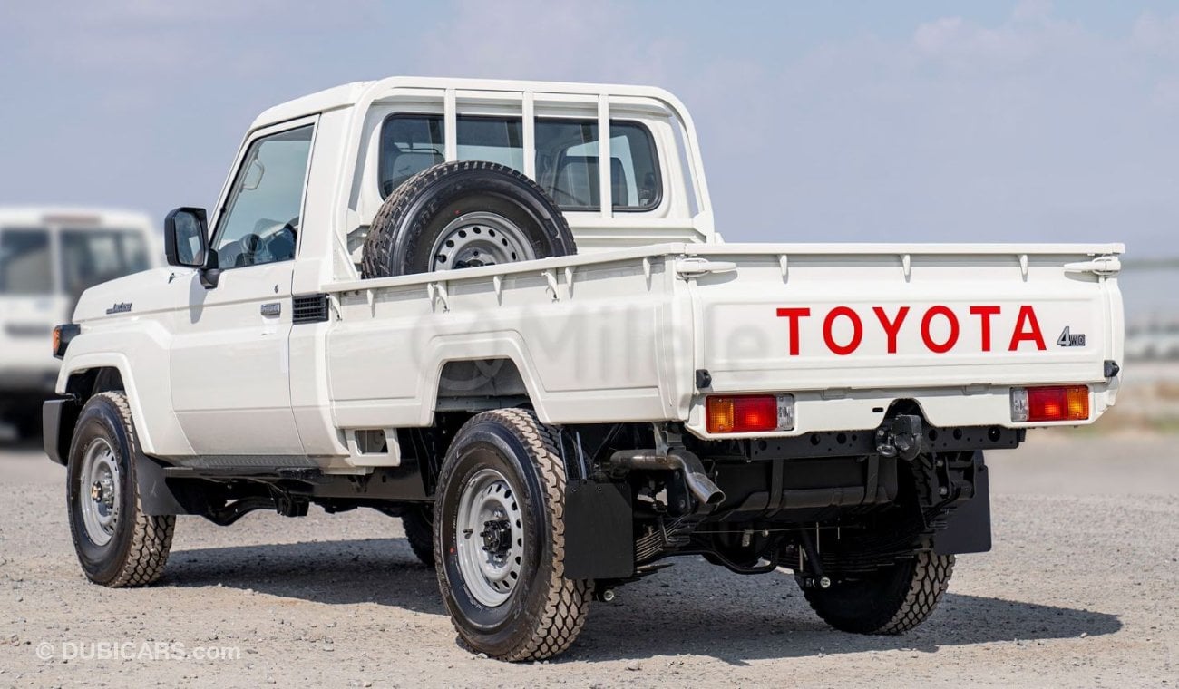 Toyota Land Cruiser Pick Up LC79SC 4.2L DIESEL: DIFF LOCK, POWER WINDOWS, NEW SHAPE (EXPORT ONLY)