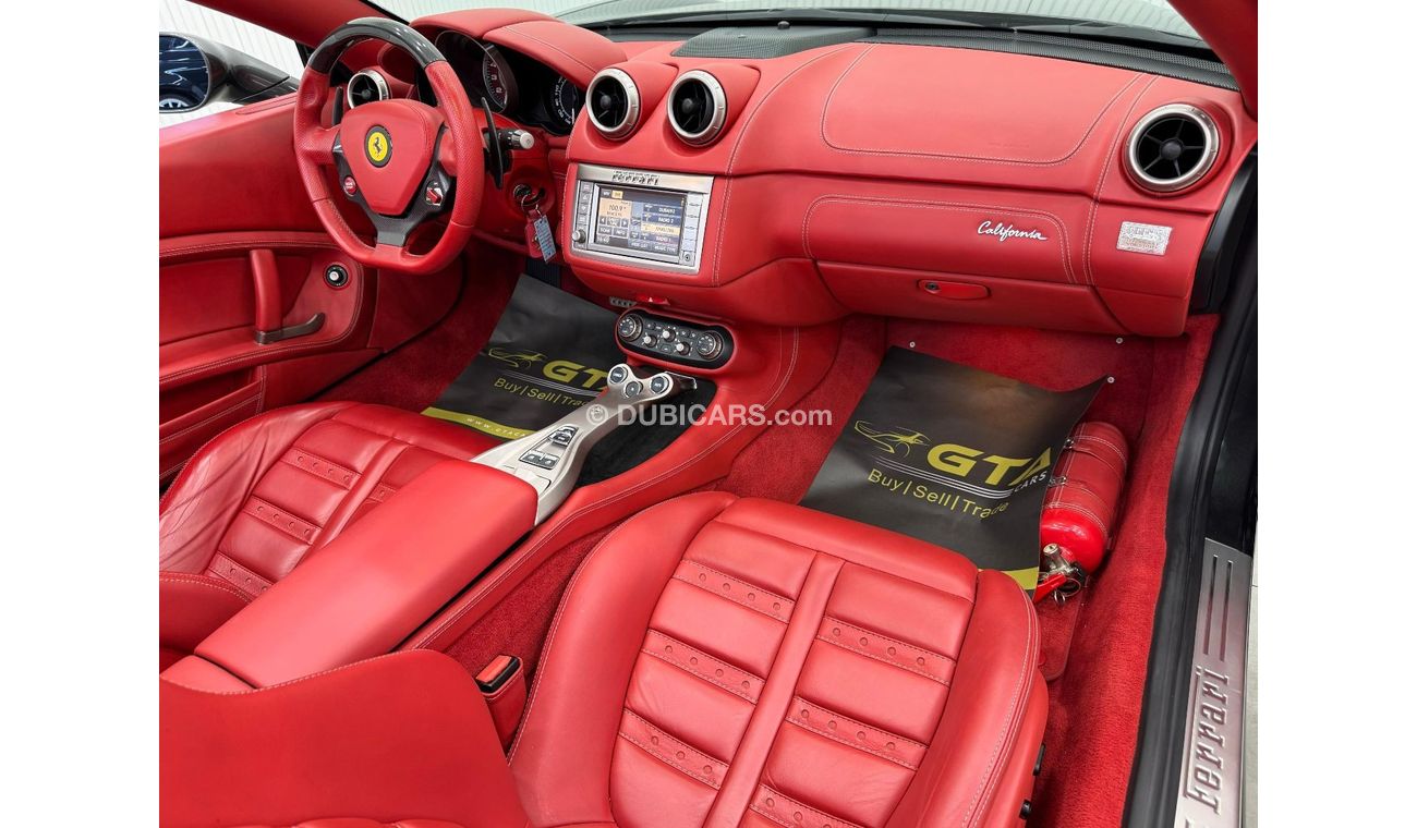 فيراري كاليفورنيا 2010 Ferrari California Convertible, Full Service History, Very Low Kms, Carbon Fiber Package, GCC