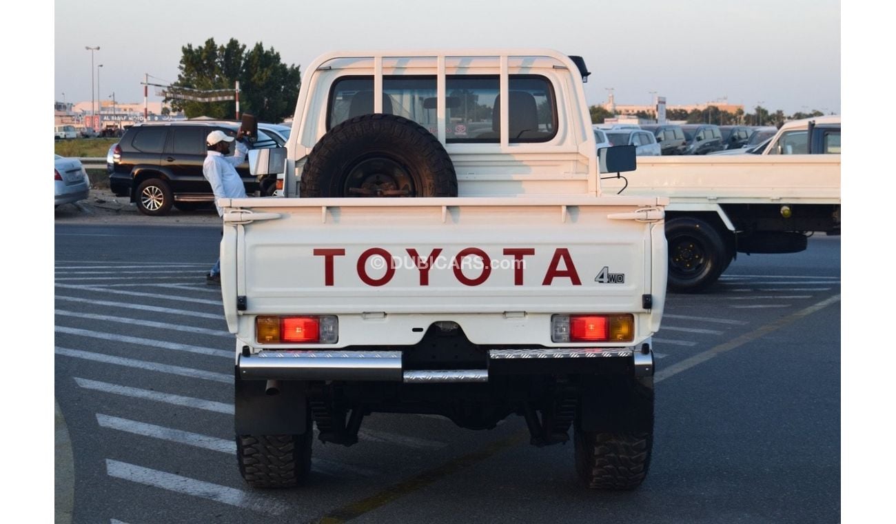 Toyota Land Cruiser Pick Up 2 door