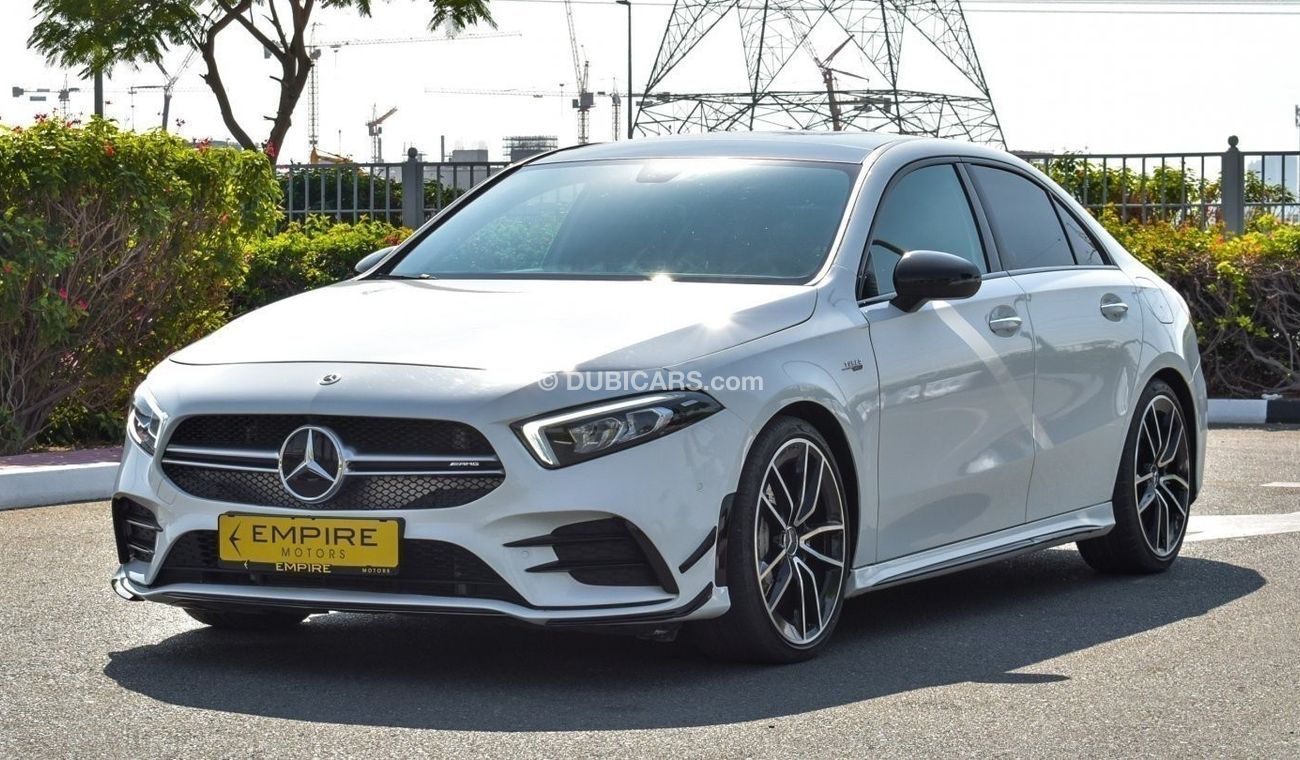 Mercedes-Benz A 35 AMG Premium Mercedes A35 AMG / 2021 / USA