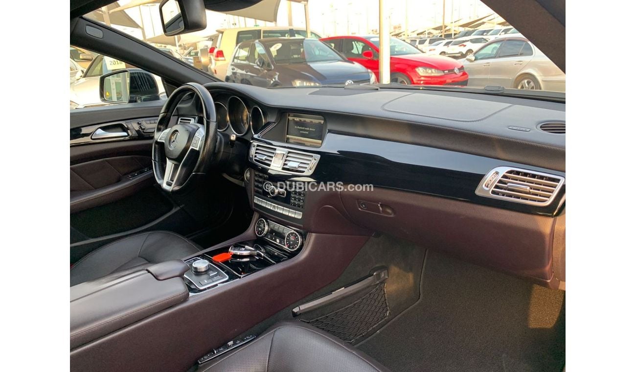 مرسيدس بنز CLS 500 Std Mercedes CLS 500_GCC_2014_Excellent Condition _Full option