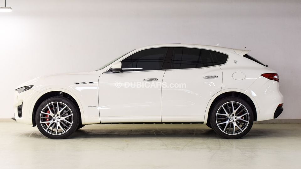 Maserati levante sq4