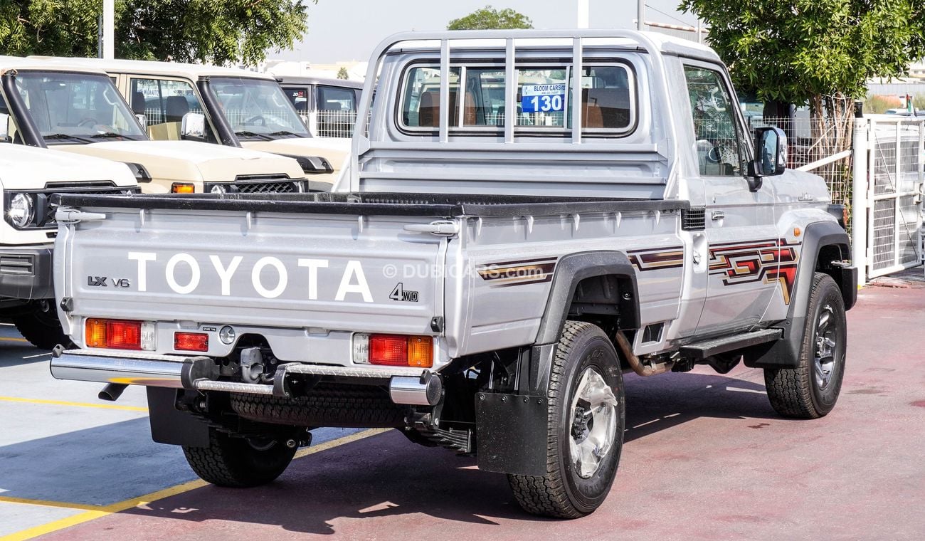 Toyota Land Cruiser Pick Up LX V6