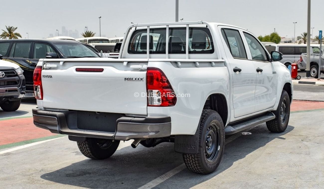 Toyota Hilux 2.4 L diesel