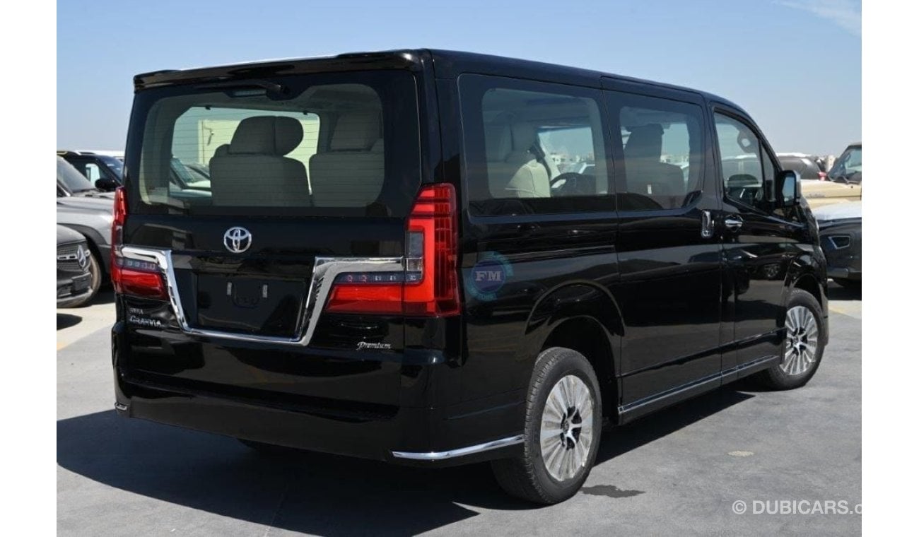 تويوتا جرافينا V Luxury 2.8L Diesel 6-Seater Automatic