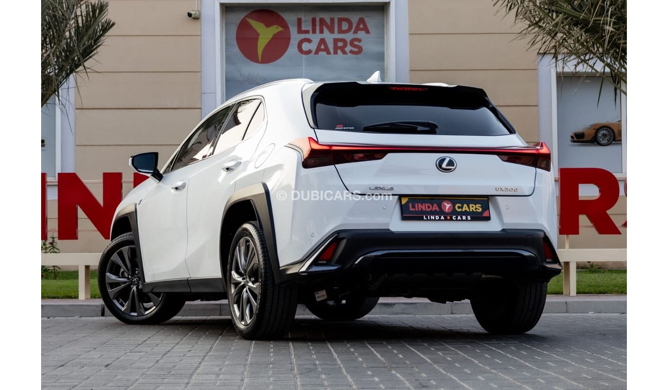 لكزس UX 200 Lexus UX200 F-Sport Prestige 2023 GCC under Agency Warranty with Flexible Down-Payment.