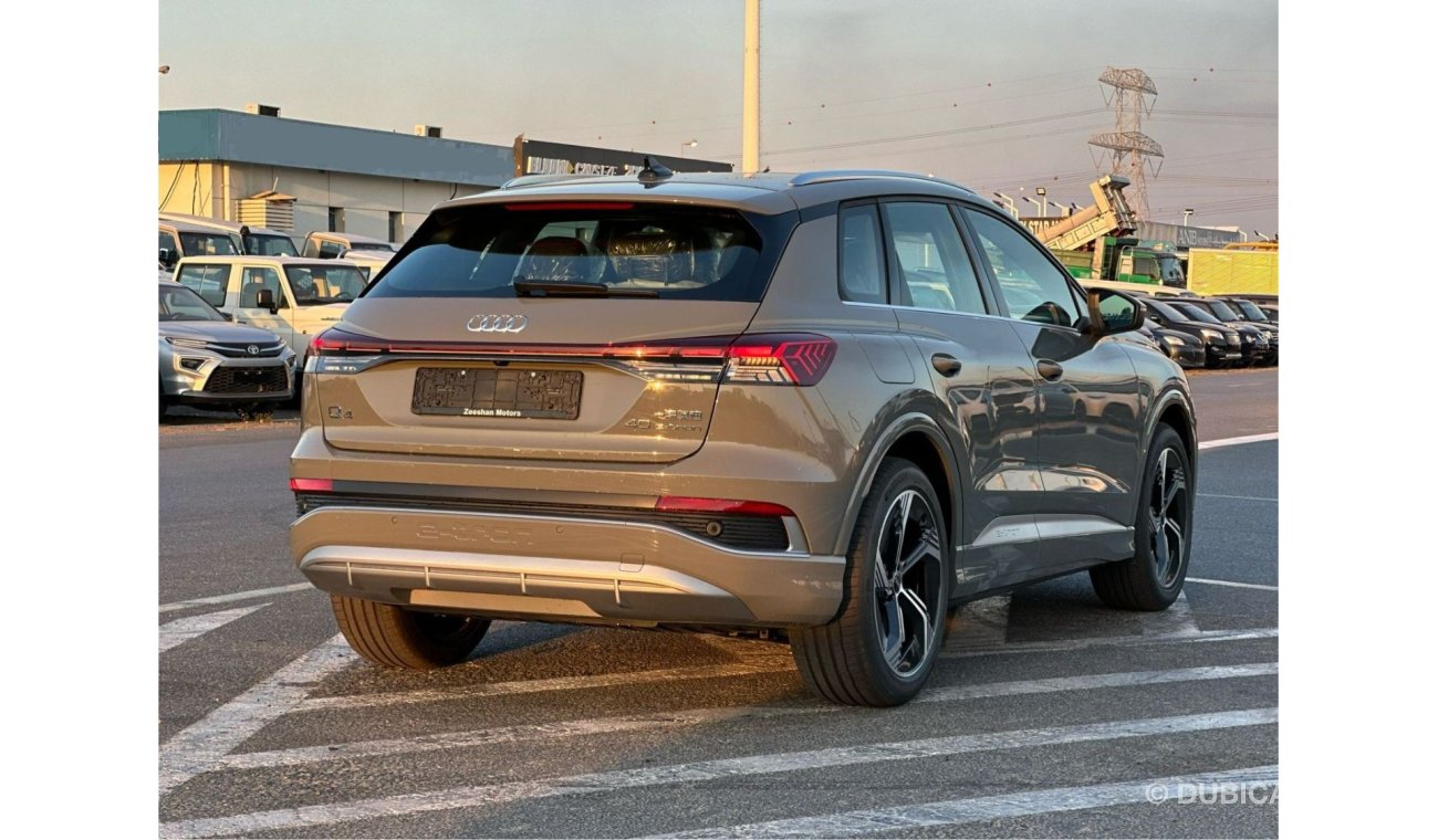 أودي اي ترون AUDI E-TRON Q4 2024