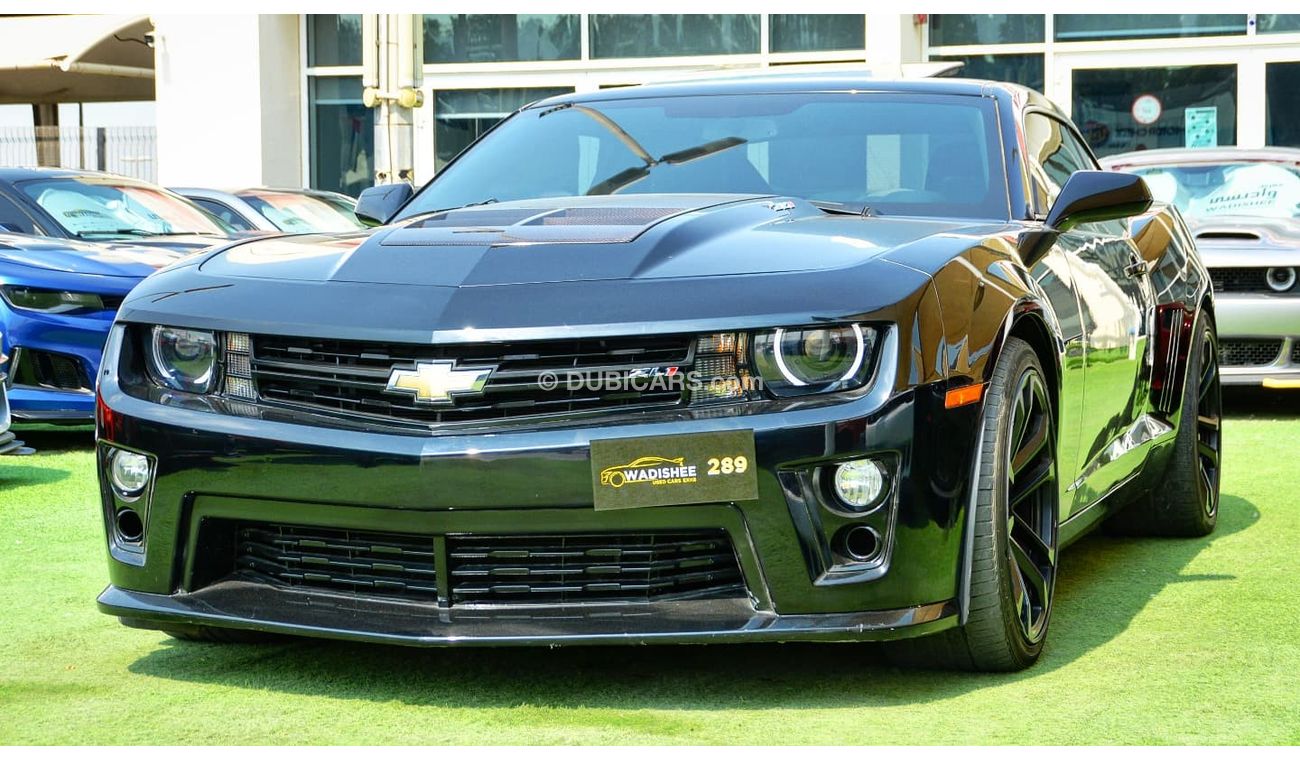 Chevrolet Camaro Camaro ZL1 Supercharged V8 6.2L 2015/GCC/FullOption/ Alcantara Lether Interior/ Very Good Condition