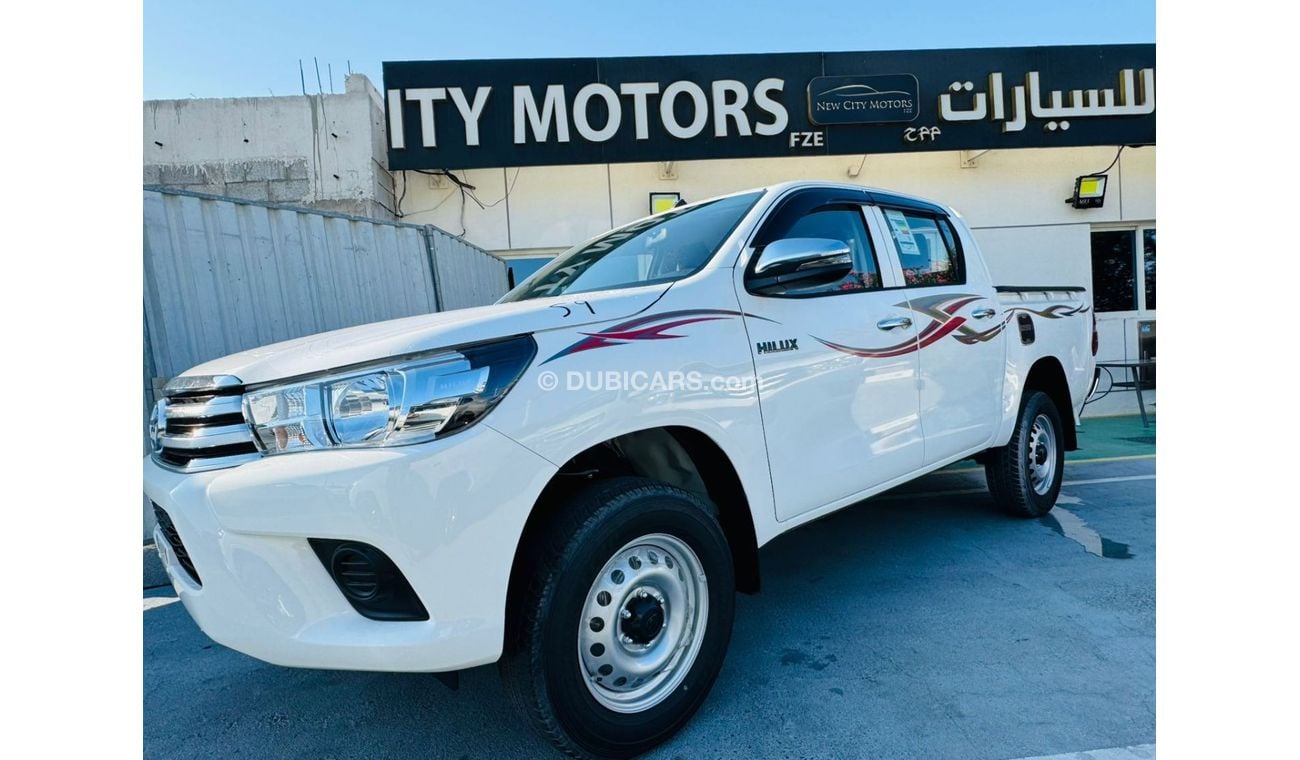 Toyota Hilux TOYOTA HILUX 2.7L PETROL BASIC OPTION WHITE 2025