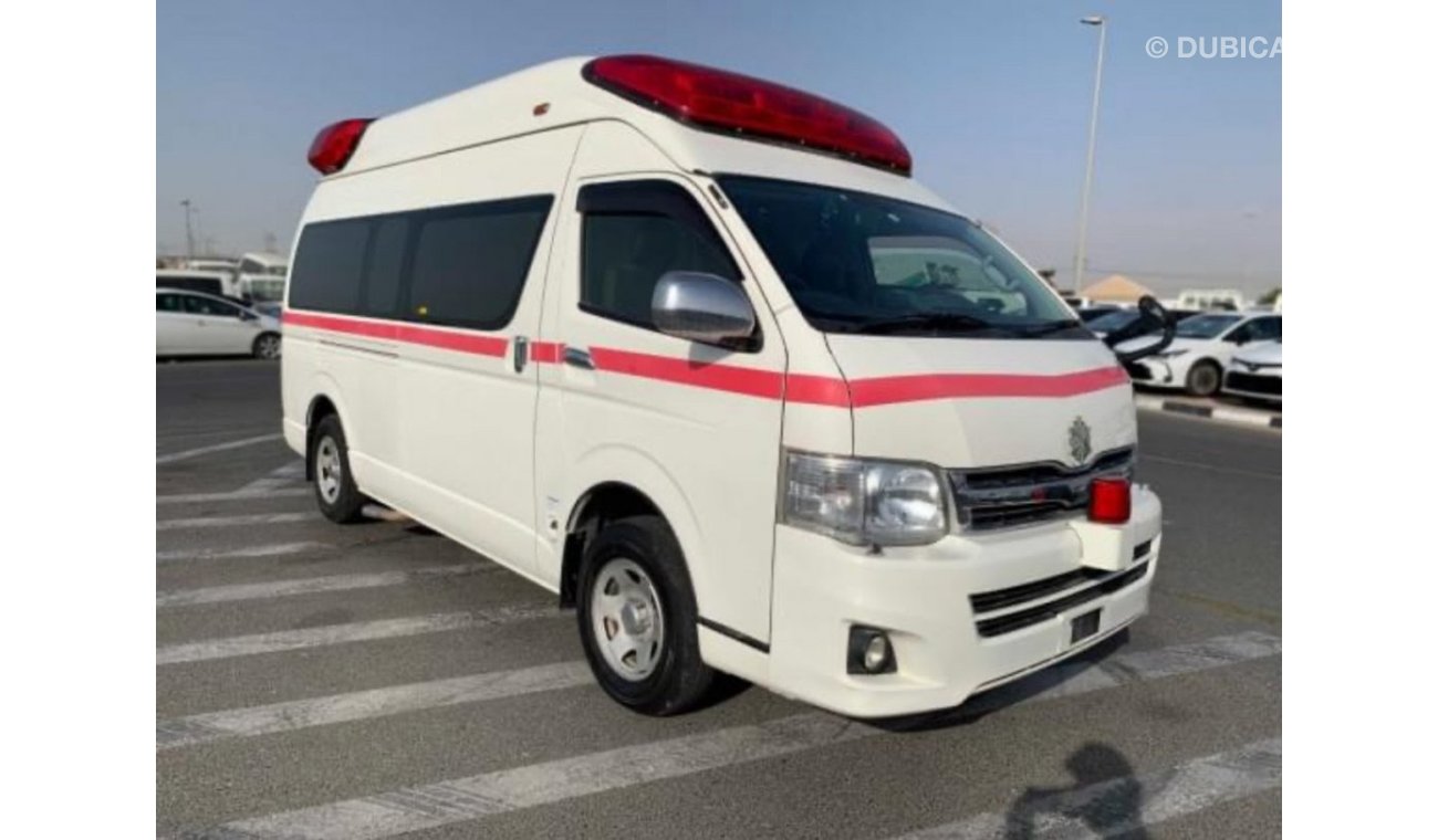 تويوتا هاياس Toyota hiace ambulance 2012