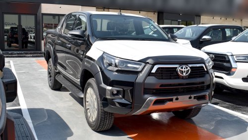 Toyota Hilux ADVENTURE SR5