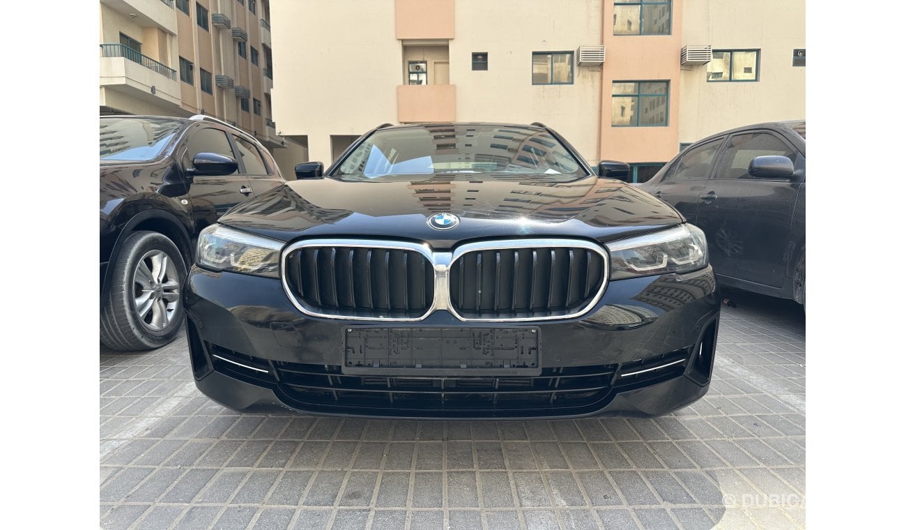 BMW 520i