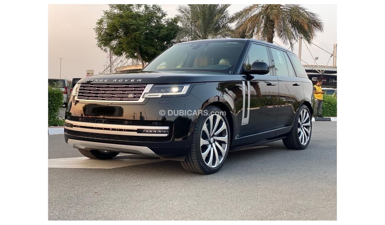 Land Rover Range Rover GCC SPEC UNDER WARRANTY AND SERVICE