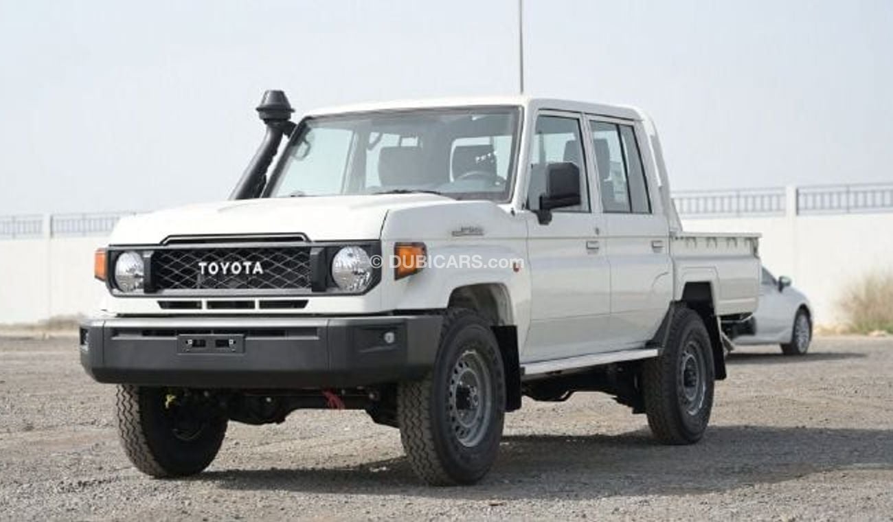 Toyota Land Cruiser Pick Up LC 79 DOUBLE CABIN 4.5 V8 DIESEL PICK-UP 2024 MODEL