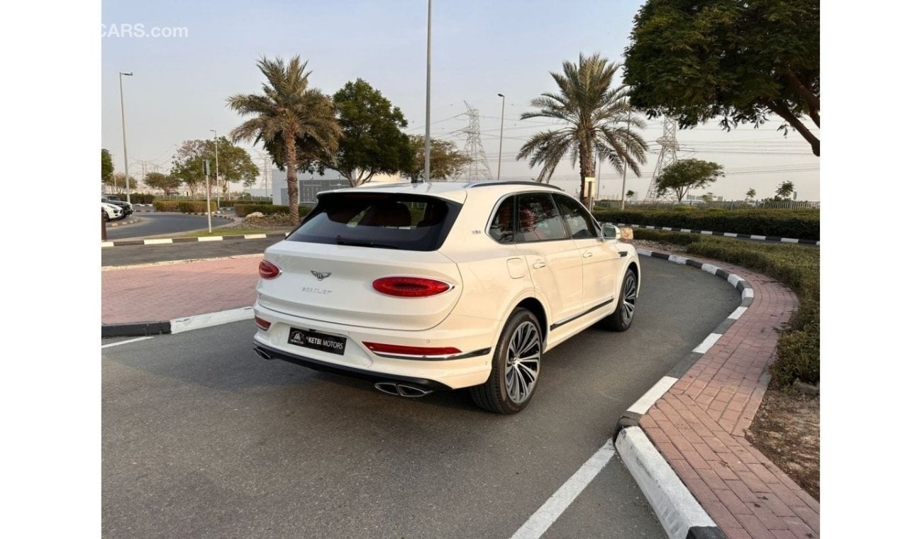 بنتلي بينتايجا 2021 Bentley Bentayga V8 , 5dr, SUV , 4L 8cyl Petrol ,Automatic ,Four Wheel Drive