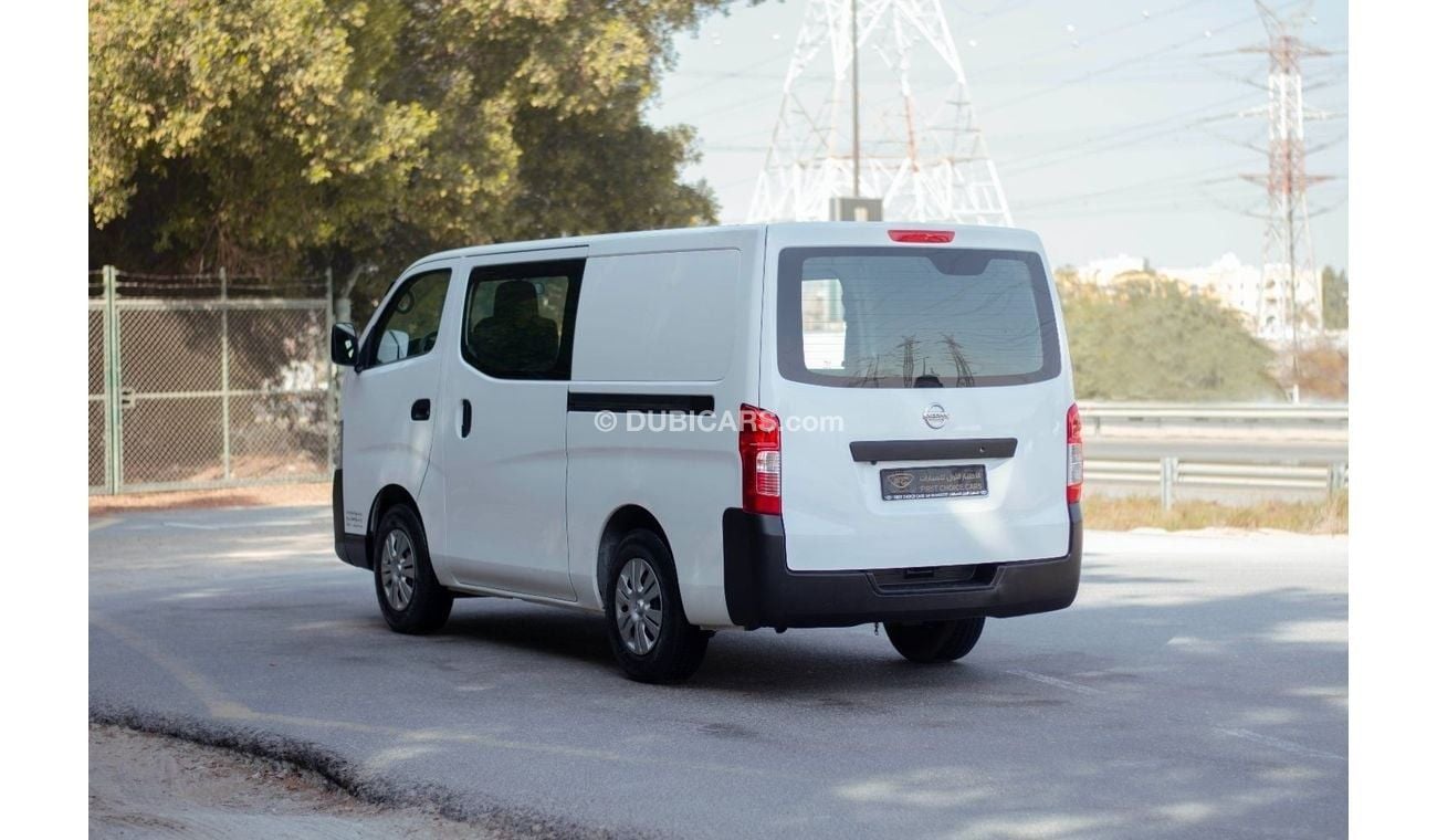 نيسان أورفان 2022 | NISSAN URVAN | 6-SEATER | NV-350 MANUAL | N32320