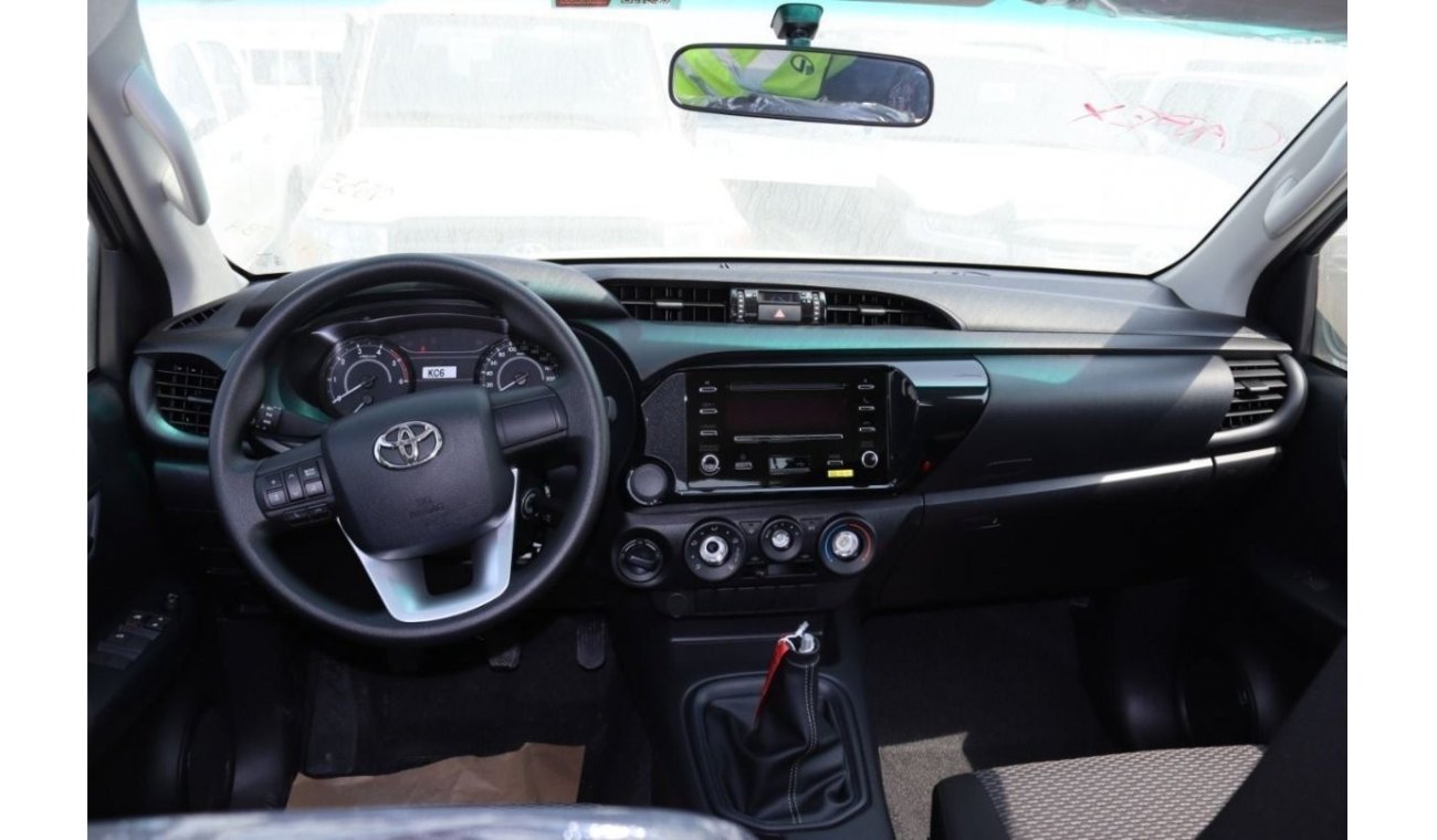 تويوتا هيلوكس TOYOTA HILUX 2.4L 4x4 DOUBLE CABIN MANUAL