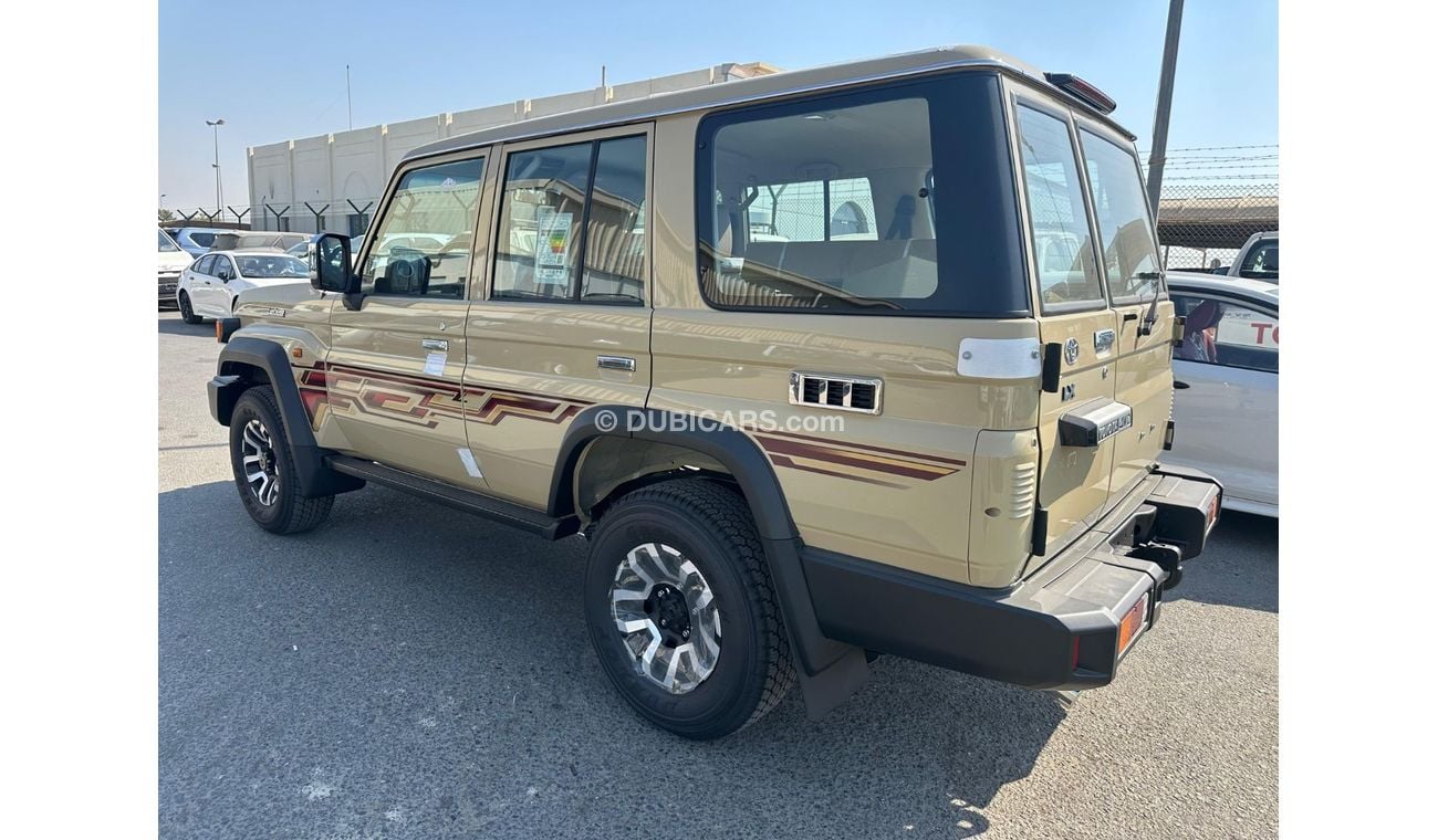 Toyota Land Cruiser Hard Top TOYOTA LANDCRUISER LC 76 HARDTOP 2024