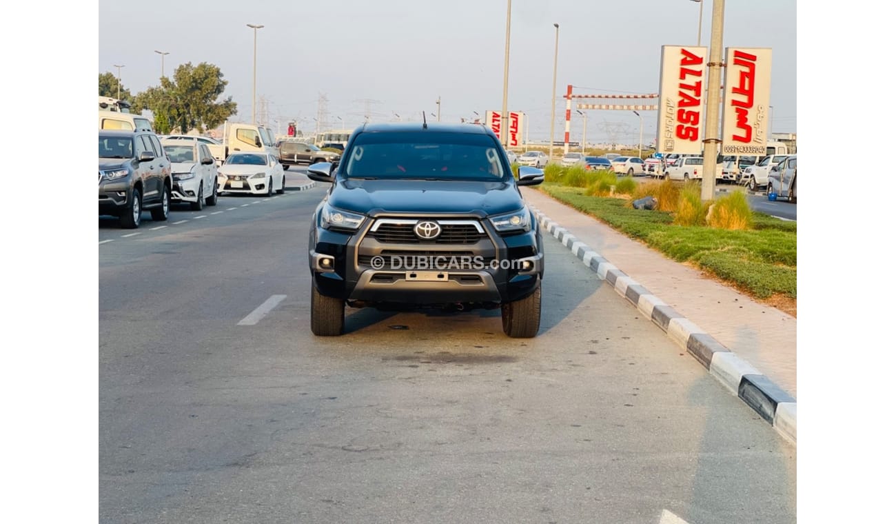 تويوتا هيلوكس Toyota Hilux pickup 2019 facelifted 2023 V4 2.8 Diesel Automatic left hand drive