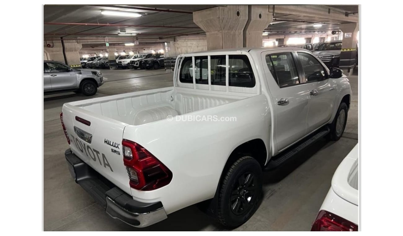 تويوتا هيلوكس TOYOTA HILUX 2.4 SR5 Dsl 4WD 4Doors 2024