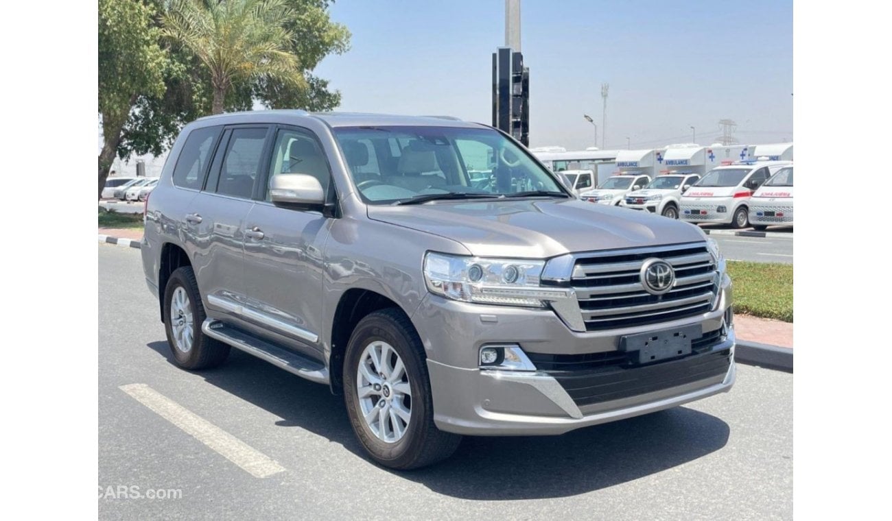 تويوتا لاند كروزر Toyota landcuriser Sahara  2019 Full Option